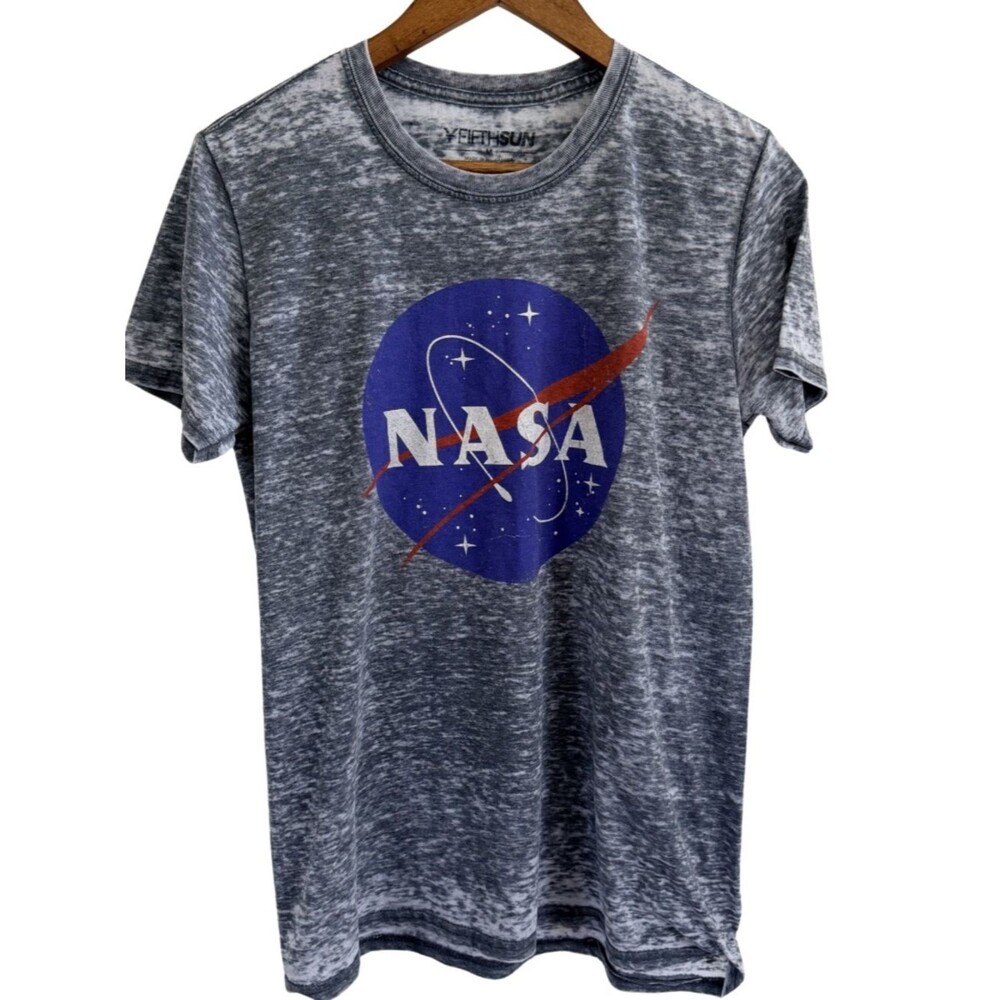 NASA Graphic Shirt Mens Medium Gray Marled Space Science Tee